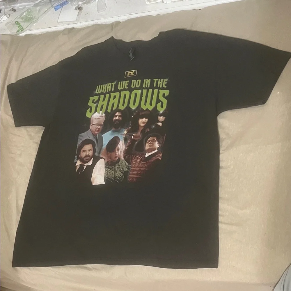 What We Do in the Shadows FX T-Shirt New XL or Small - Picture 1 of 8